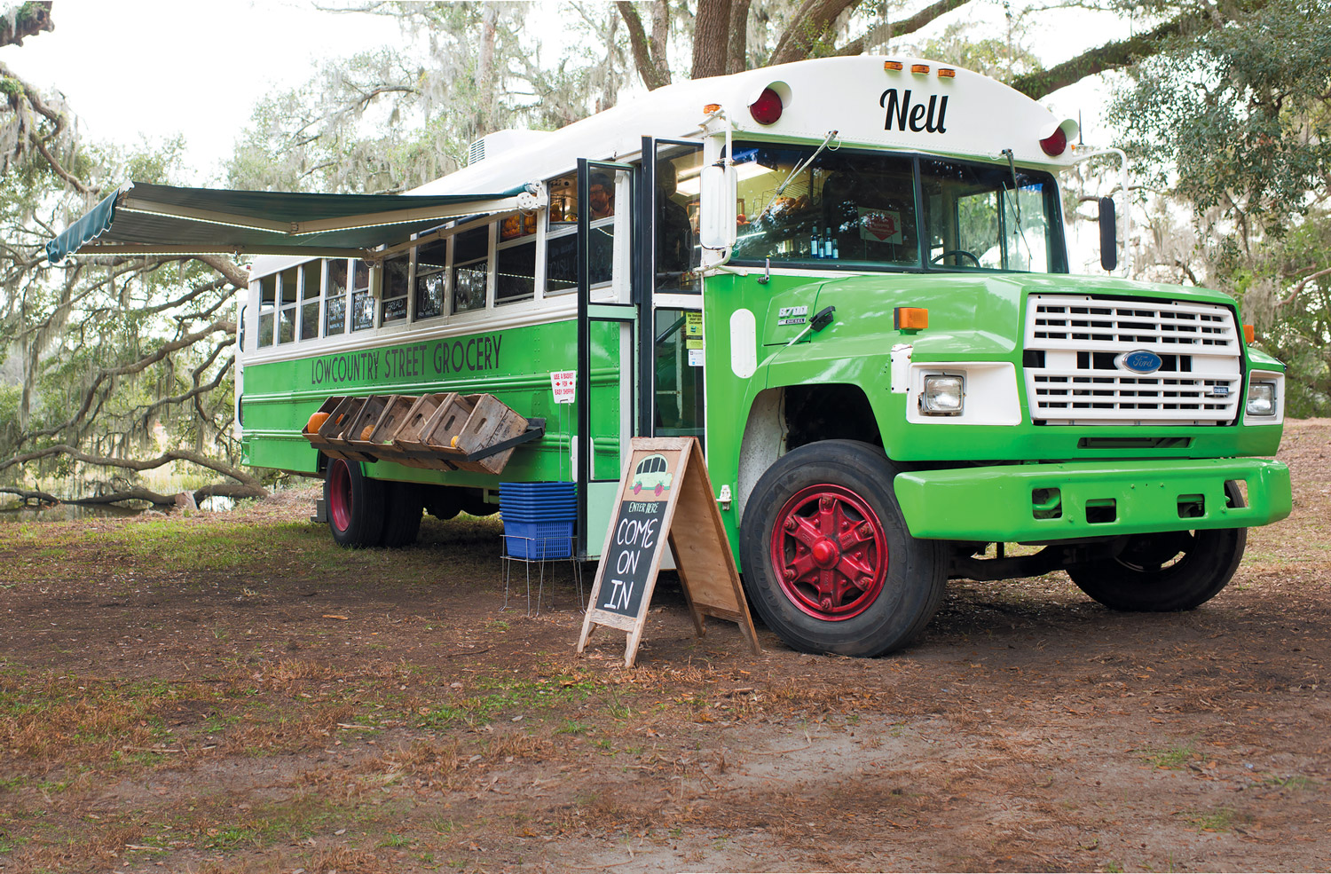 lowcountry street grocery bus