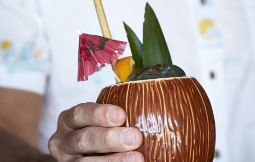 drink in coconut cup